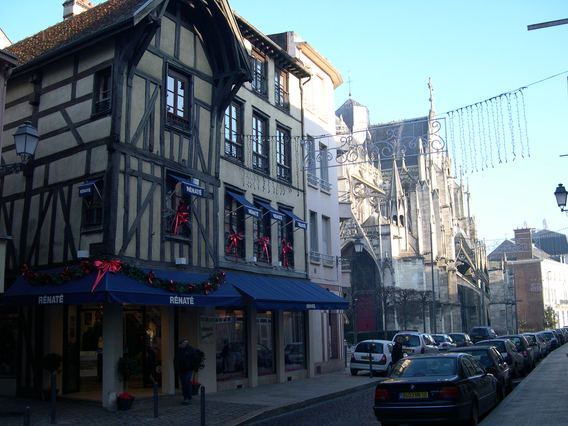  Rénaté